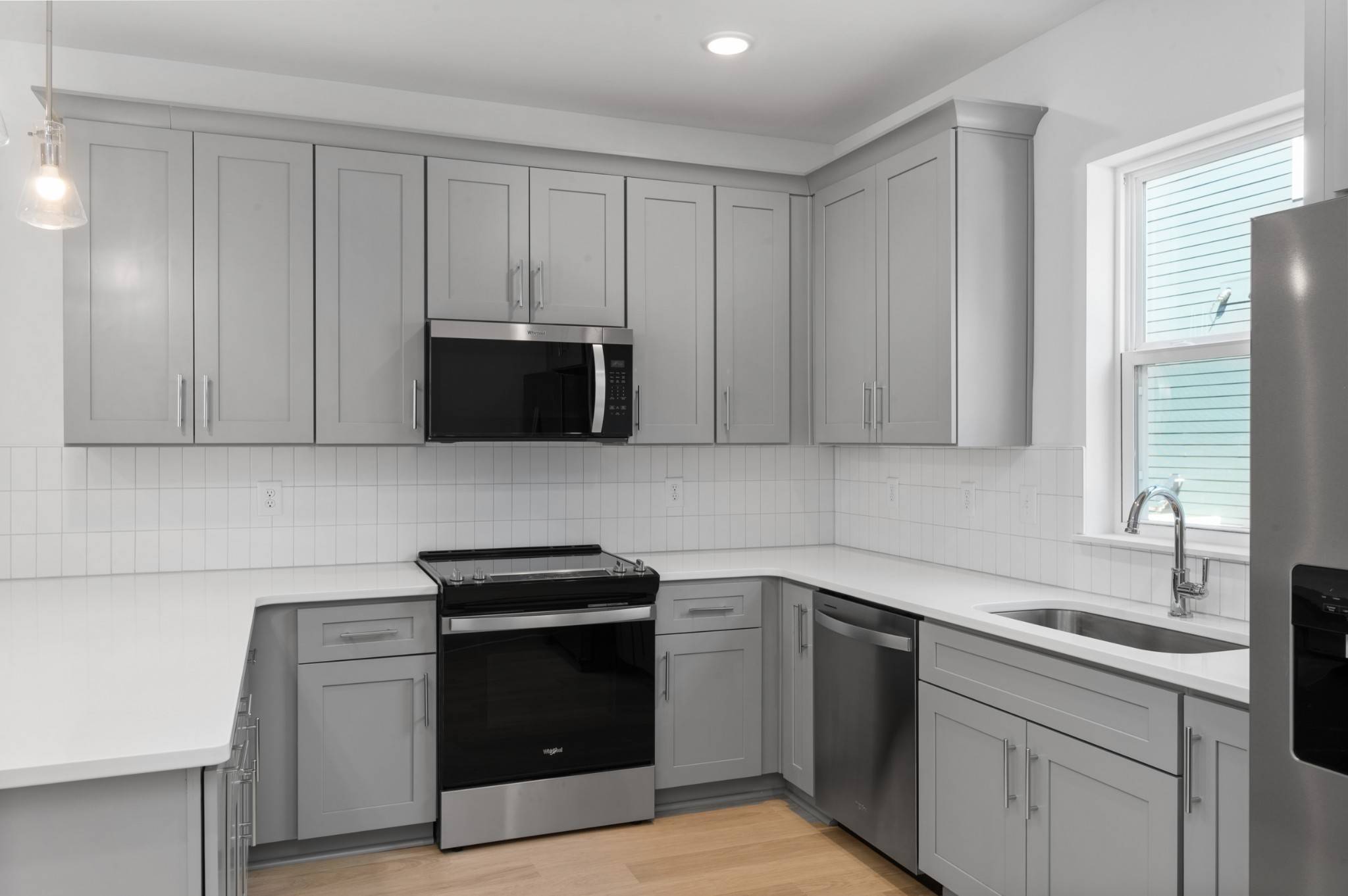 Nashville, TN 37214,550 Markham St #18