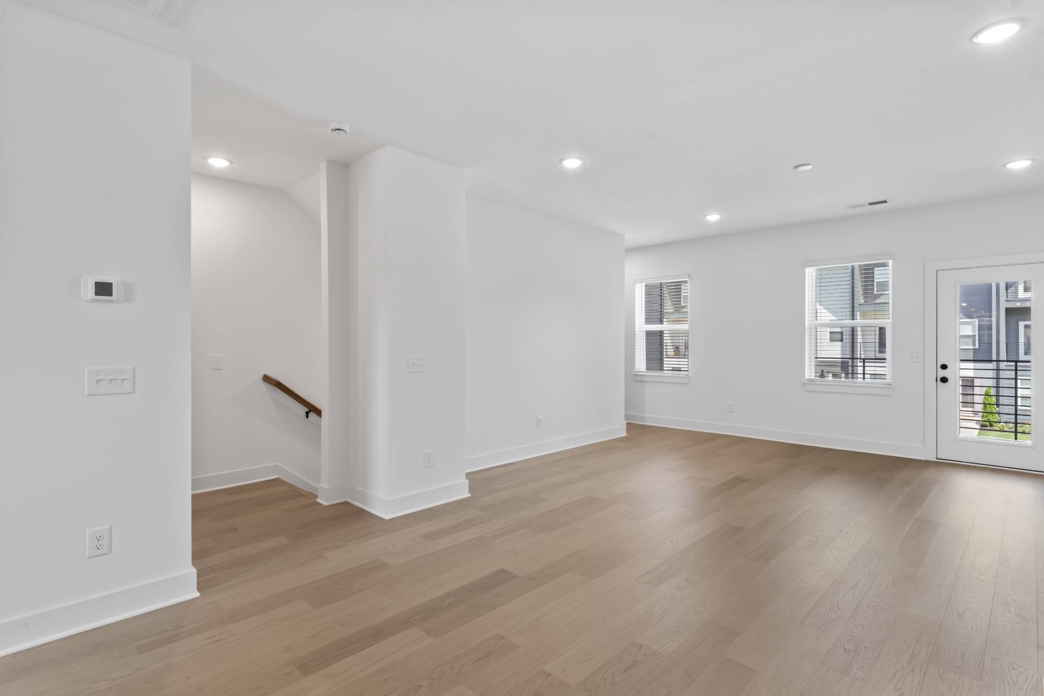 Nashville, TN 37214,550 Markham St #18
