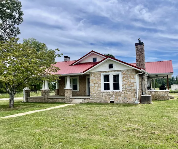 Saint Joseph, TN 38481,233 Shelton Dr