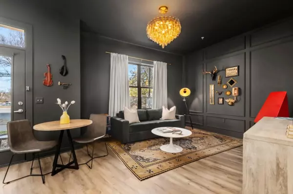 Nashville, TN 37212,1700 Belcourt Ave #103