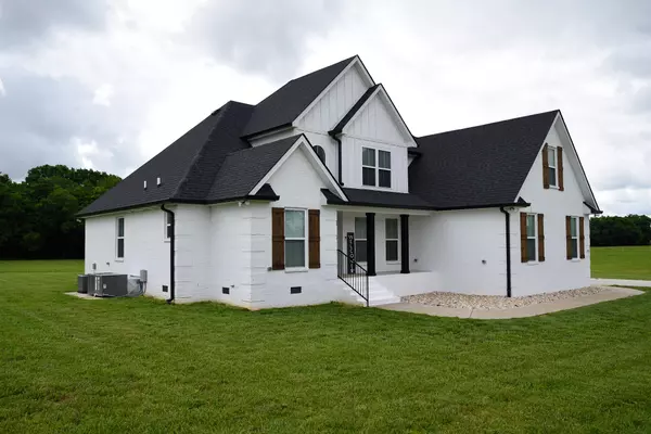 Shelbyville, TN 37160,832 Longview Rd