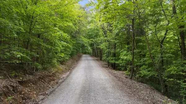 Waverly, TN 37185,428 Gwin Cemetery Rd