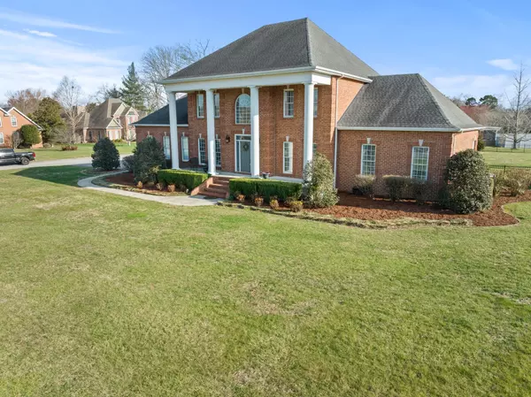 Tullahoma, TN 37388,104 FAIRWAYS BLVD #W