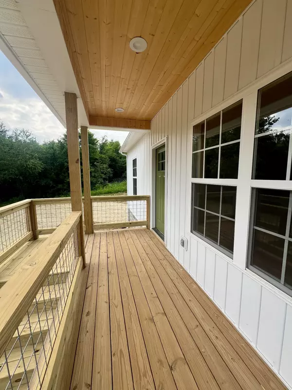 Sparta, TN 38583,88 River Oaks Drive