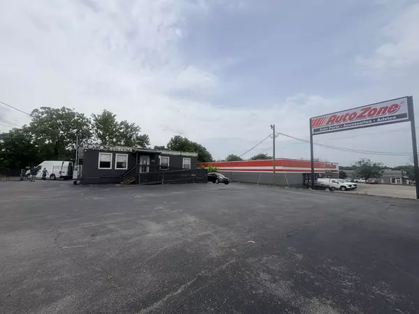 Murfreesboro, TN 37130,232 SE Broad St
