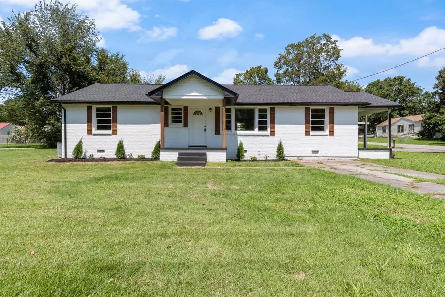 108 Brook Dr, Dickson, TN 37055