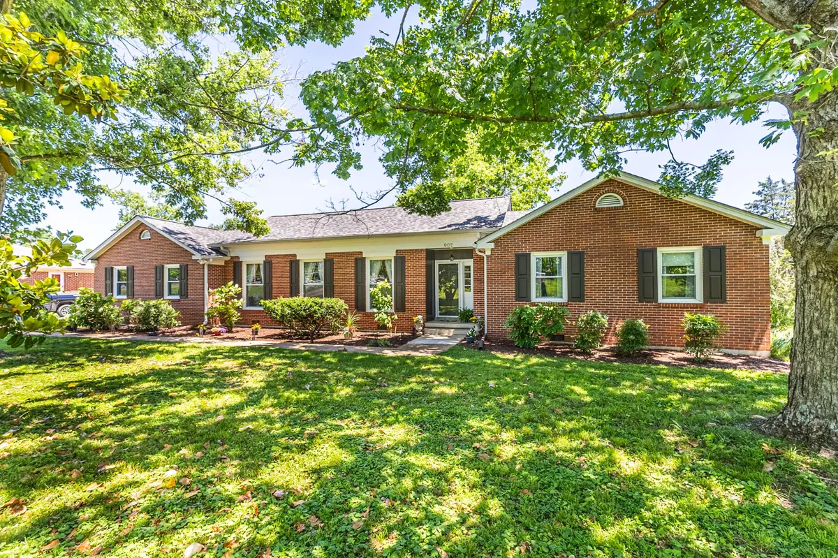Columbia, TN 38401,902 Lion Pkwy