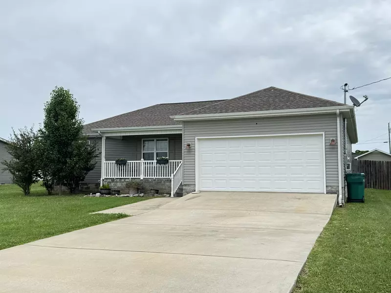 117 Raspberry Dr, Winchester, TN 37398