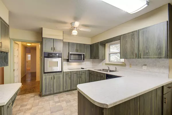 Hixson, TN 37343,5851 N Park Road