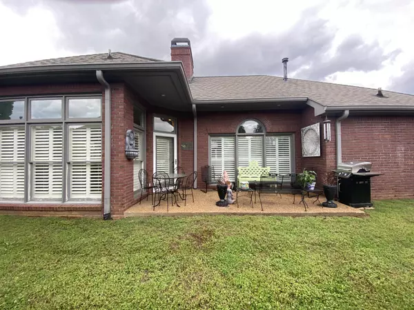 Columbia, TN 38401,5009 Lady Diana Dr