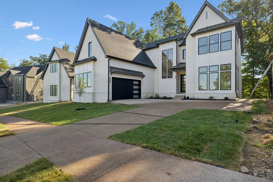 759 Summit Oaks Ct, Nashville, TN 37221
