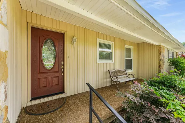 Murfreesboro, TN 37128,2907 Lone Oak Dr
