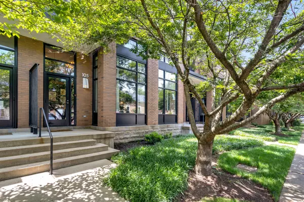 Nashville, TN 37206,1100 Russell St #105
