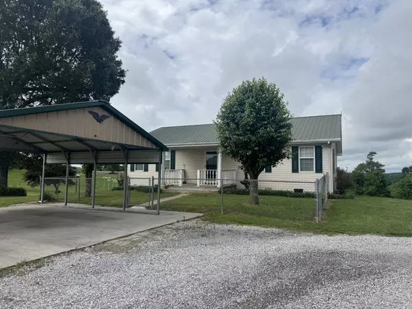 Moss, TN 38575,325 Lafayette Ct