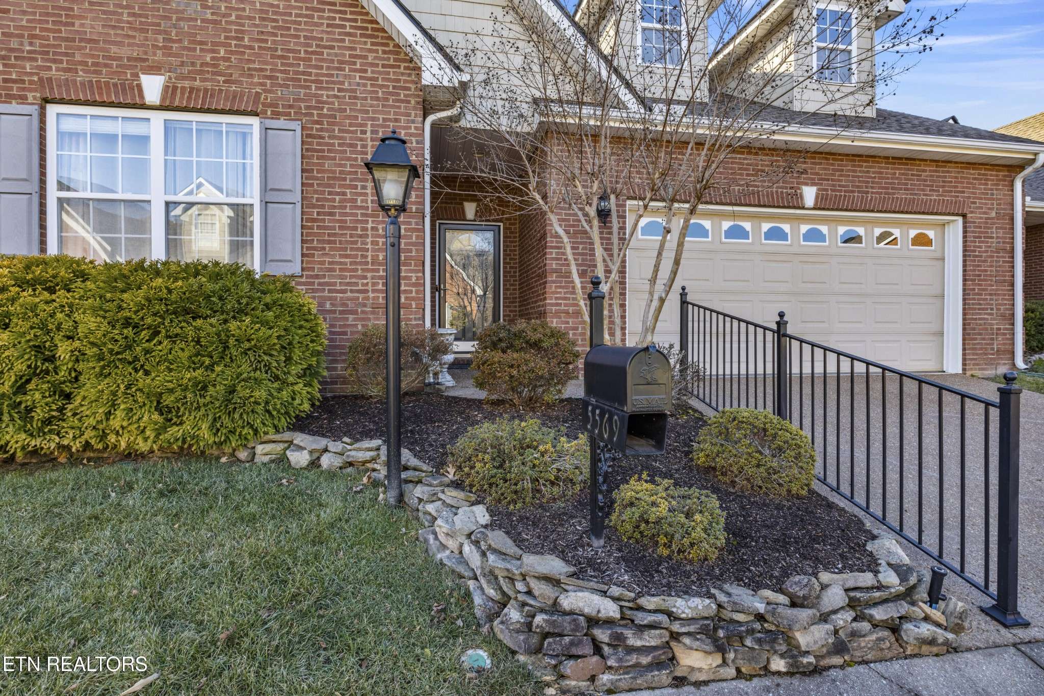 5569 Beverly Square Way, Knoxville, TN 37918