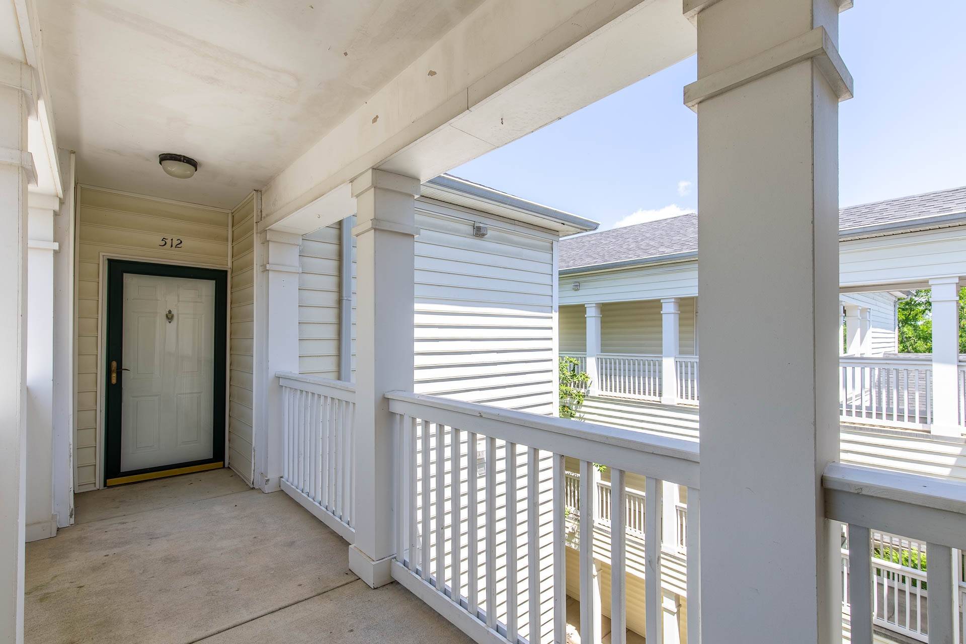 Antioch, TN 37013,4316 Summercrest Blvd #512