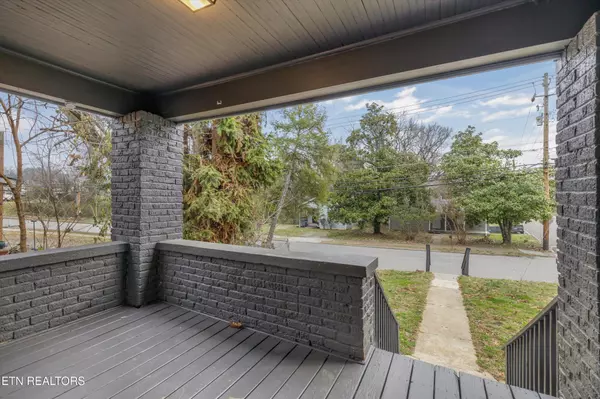 Knoxville, TN 37914,209 Fern St