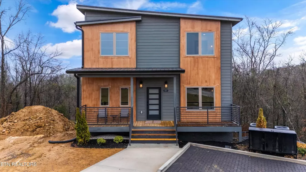 721 Moccasin Way, Sevierville, TN 37863