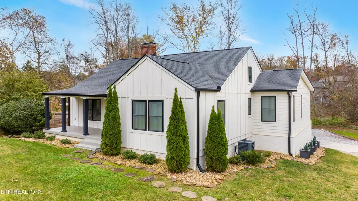 Knoxville, TN 37922,9812 Westland Drive