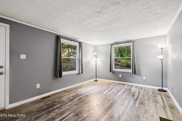 Lenoir City, TN 37772,3783 Forest Heights Circle