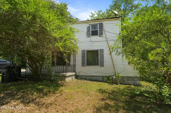 Knoxville, TN 37915,1700 Wilder Place