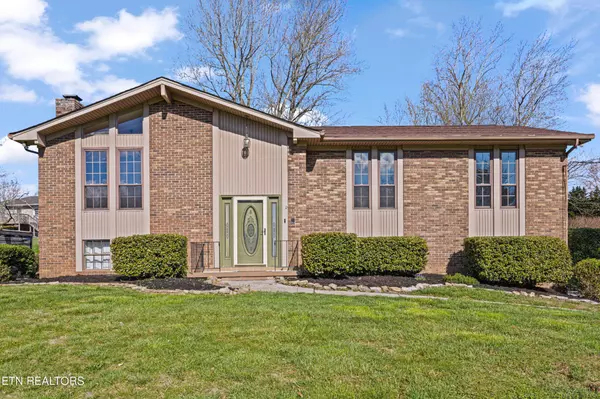 4621 Marshall Drive, Knoxville, TN 37918