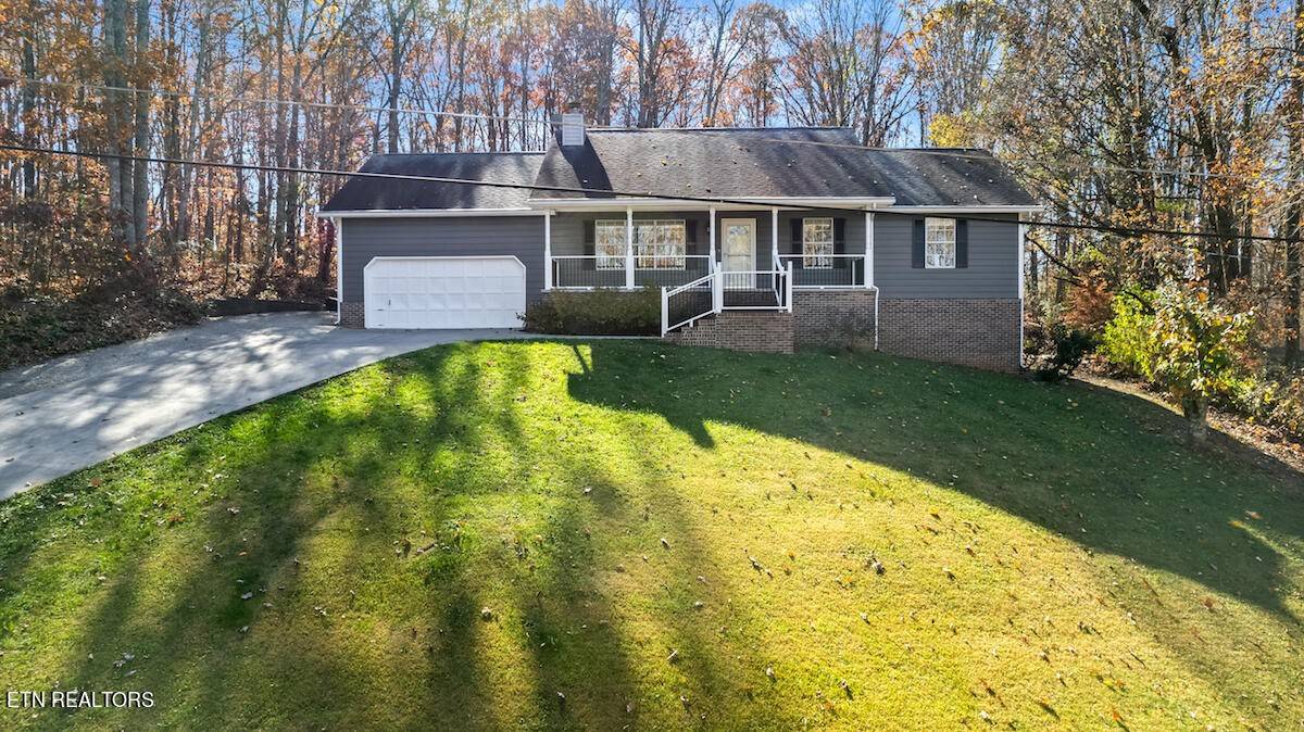152 White Loop Rd, Clinton, TN 37716