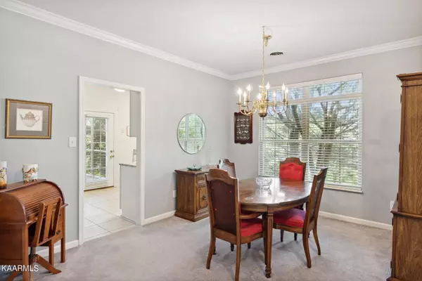 Knoxville, TN 37909,7740 Ester Way