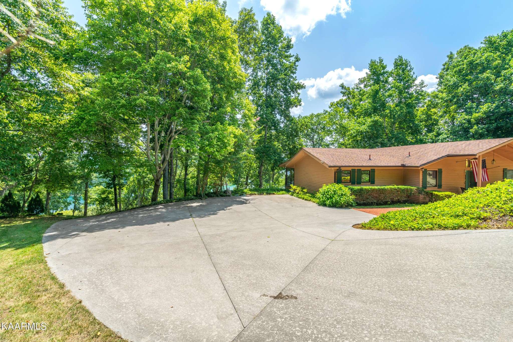 Sharps Chapel, TN 37866,1137 Lakeview Drive