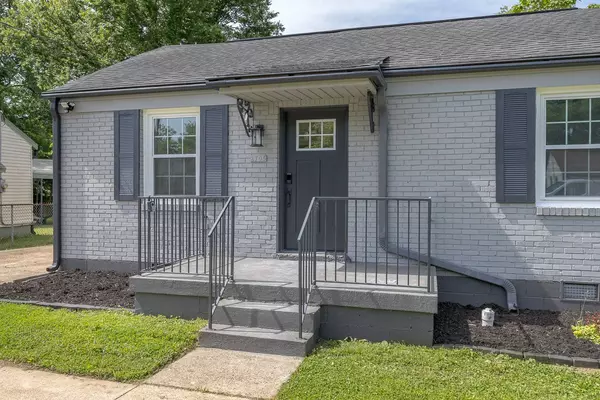 Nashville, TN 37208,2705 Deerfield Dr