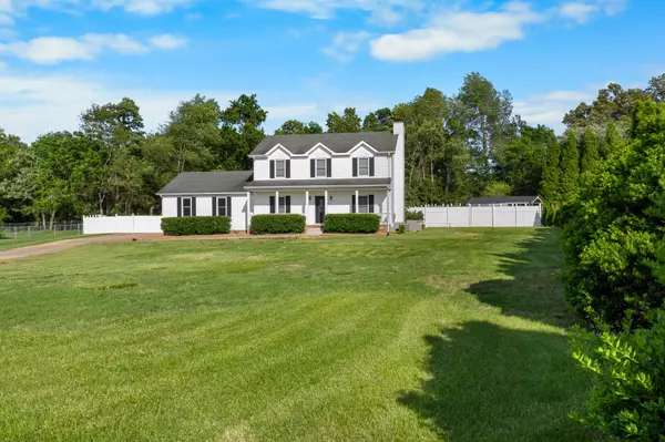 2746 Field Ct, Woodlawn, TN 37191