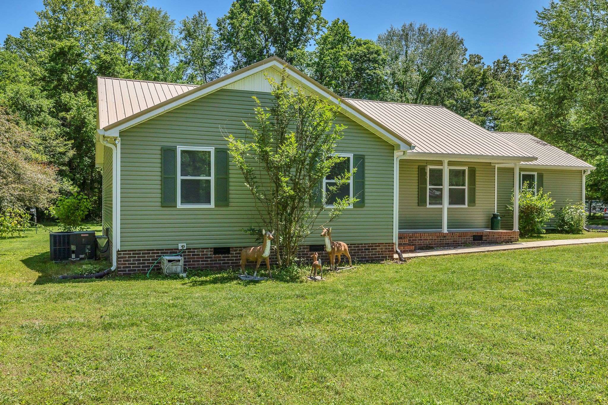 Manchester, TN 37355,99 Arrowhead Dr