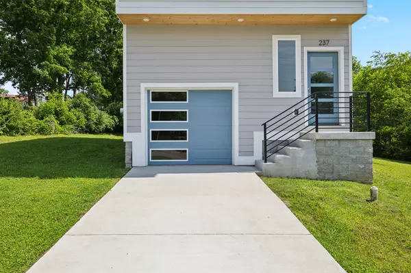 Madison, TN 37115,237 Warrior Rd