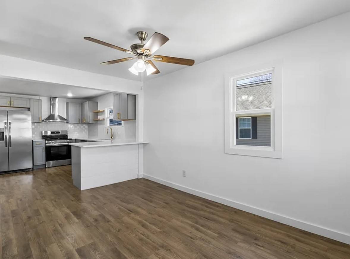 Clarksville, TN 37040,920 Woodland St