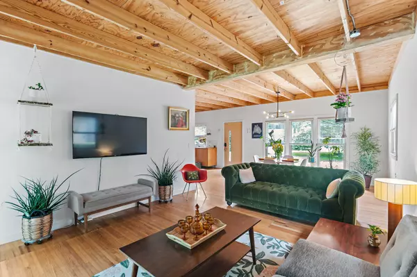 Nashville, TN 37216,4303 Burrus St