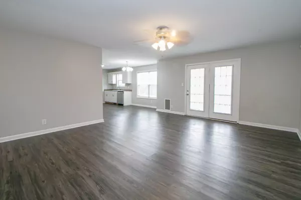 Oak Grove, KY 42262,731 Shetland Dr