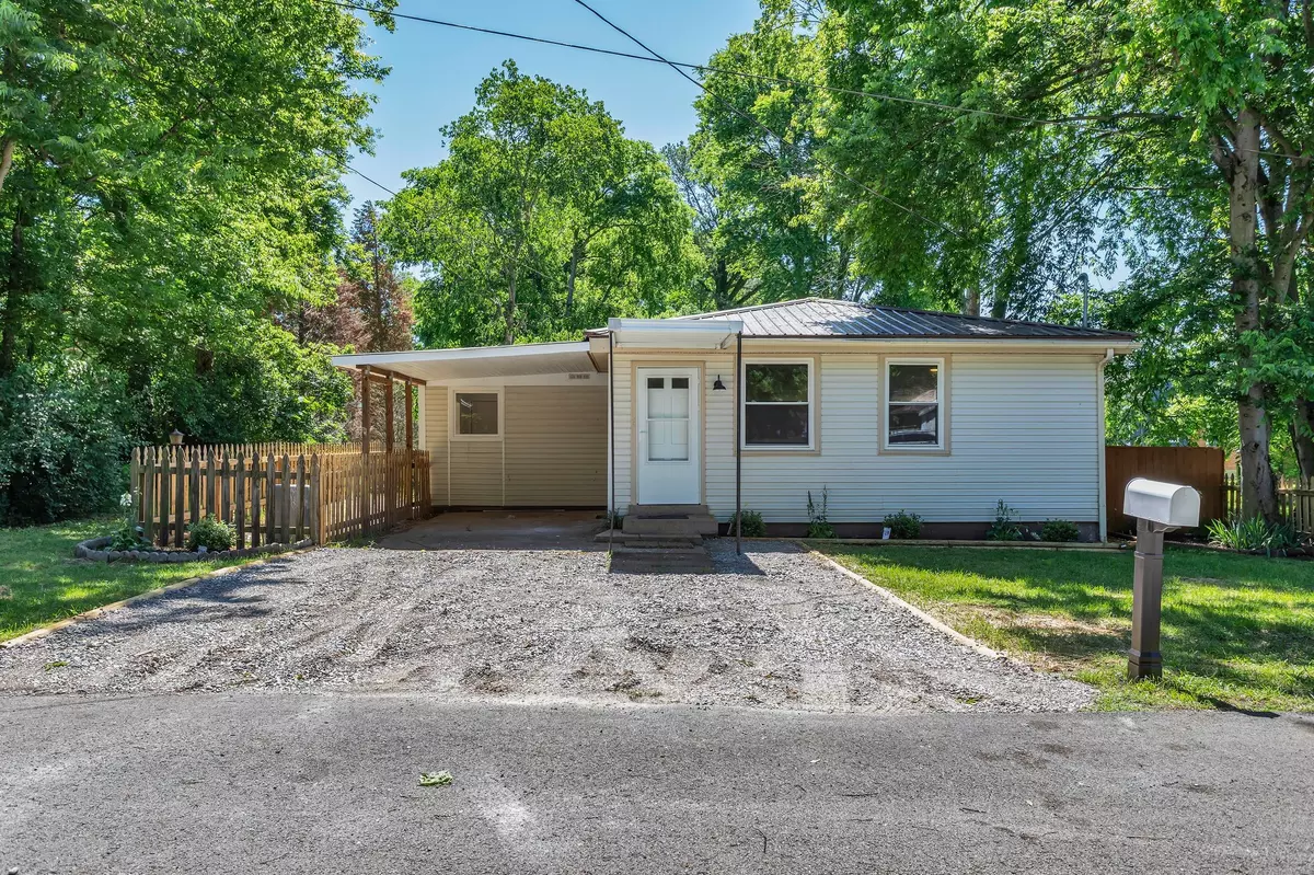 Mount Pleasant, TN 38474,203 Summer St