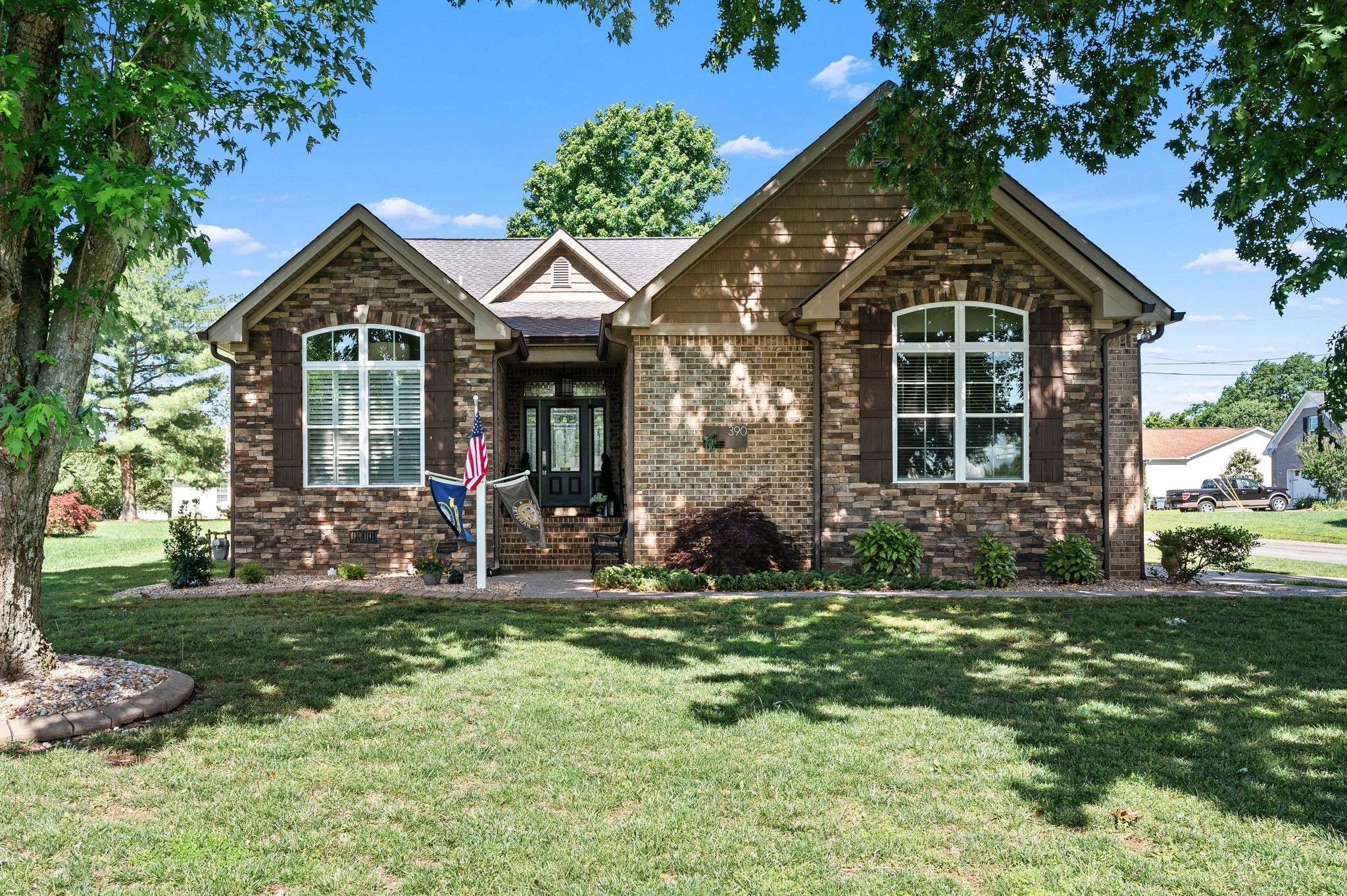 Gallatin, TN 37066,390 Buckingham Blvd