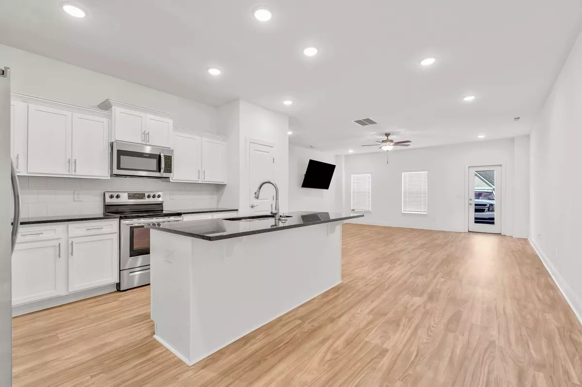 Murfreesboro, TN 37130,923 SE Broad St #A4