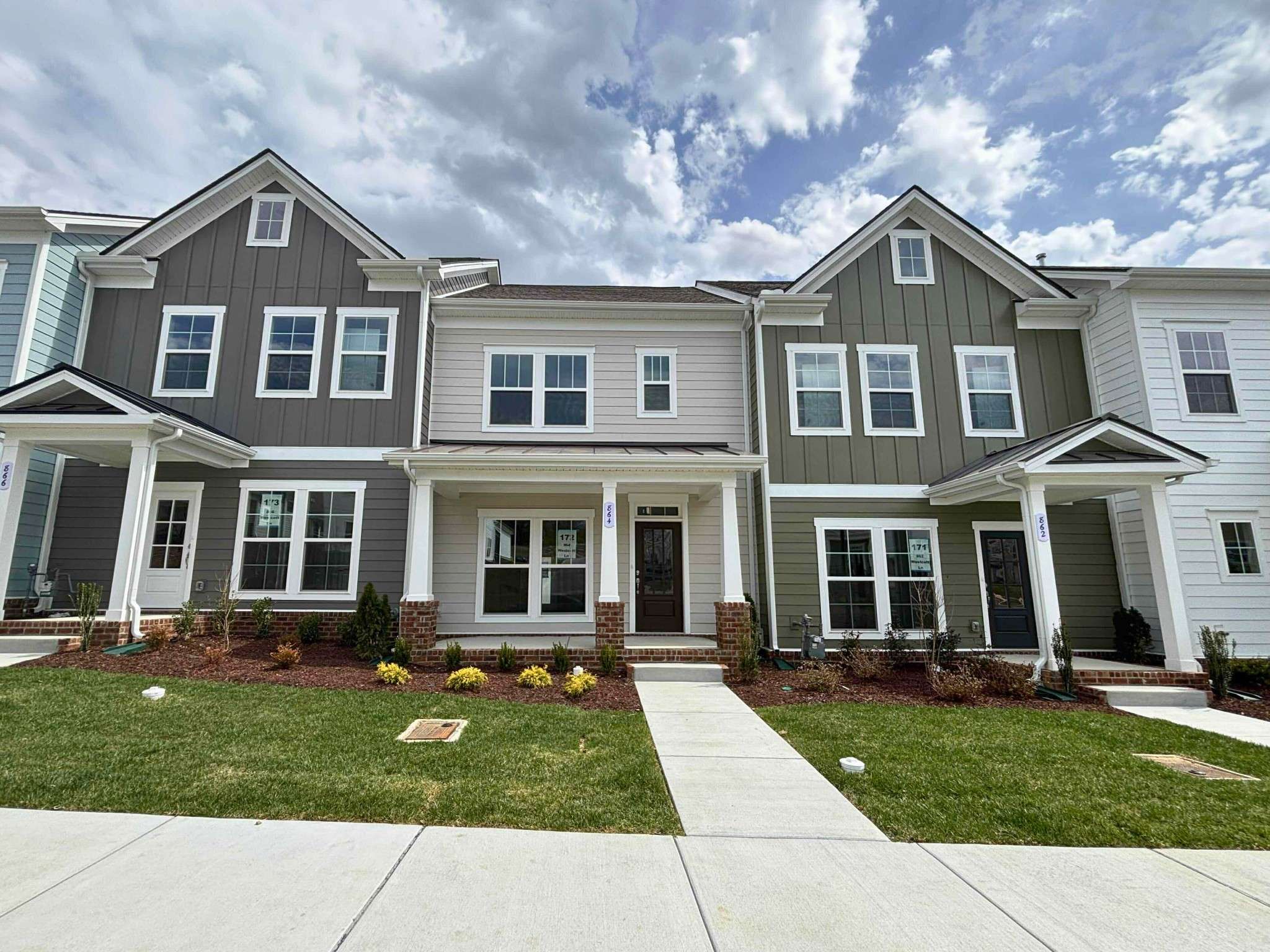 864 Westcott Ln,  Antioch,  TN 37013