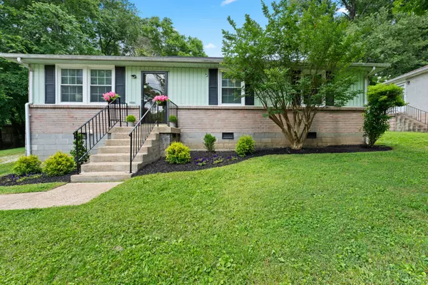 110 Rainbow Cir, Columbia, TN 38401
