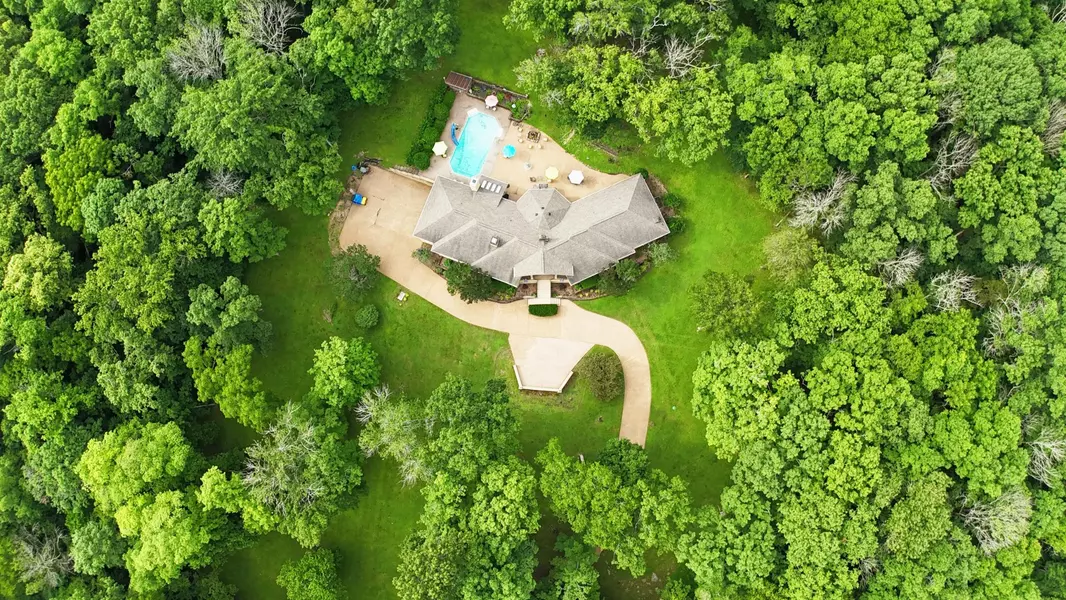 320 Shutes Cv, Old Hickory, TN 37138