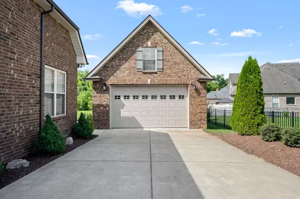 Christiana, TN 37037,1207 Rhonda Dr
