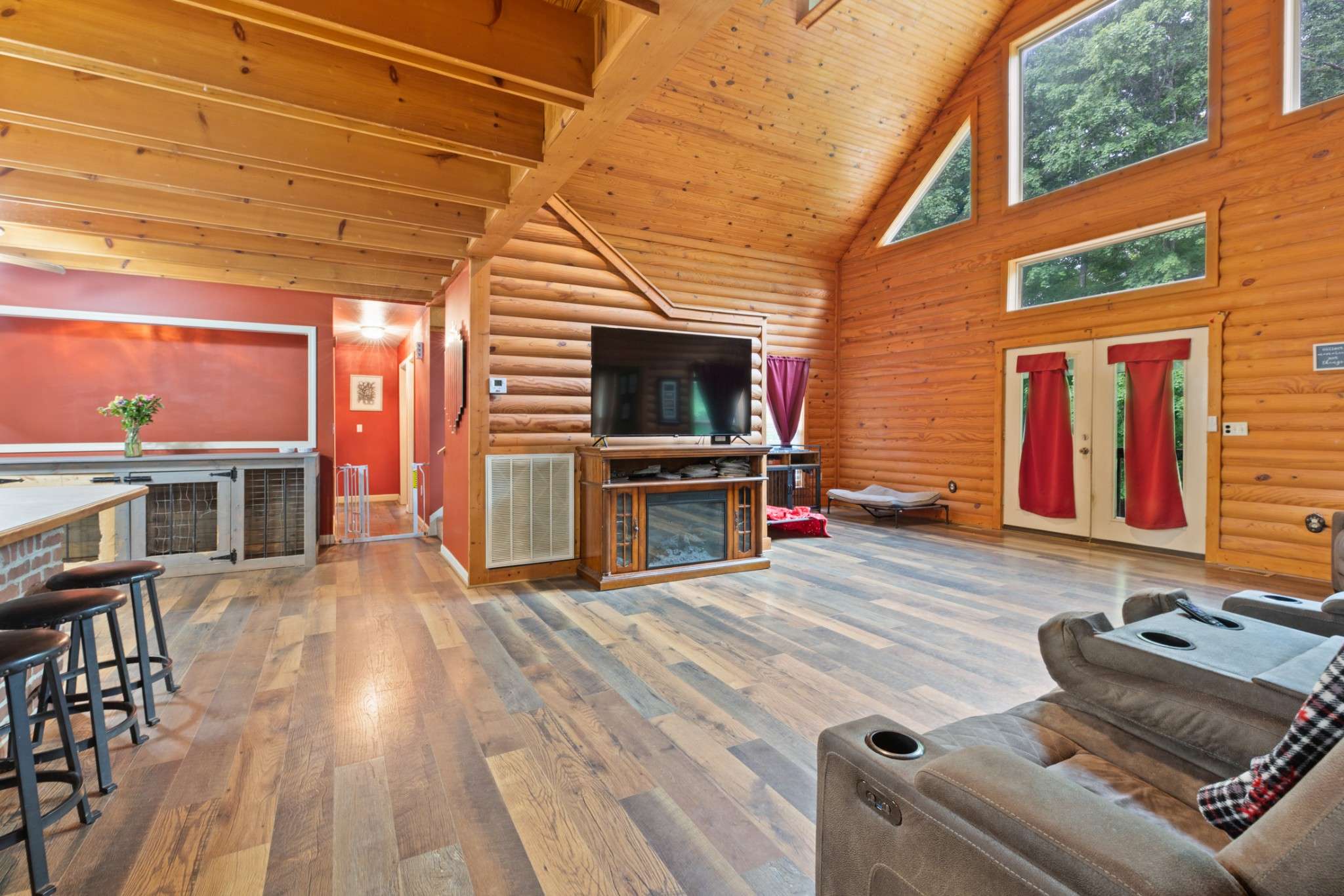 Mc Ewen, TN 37101,4357 Old Blacktop Rd