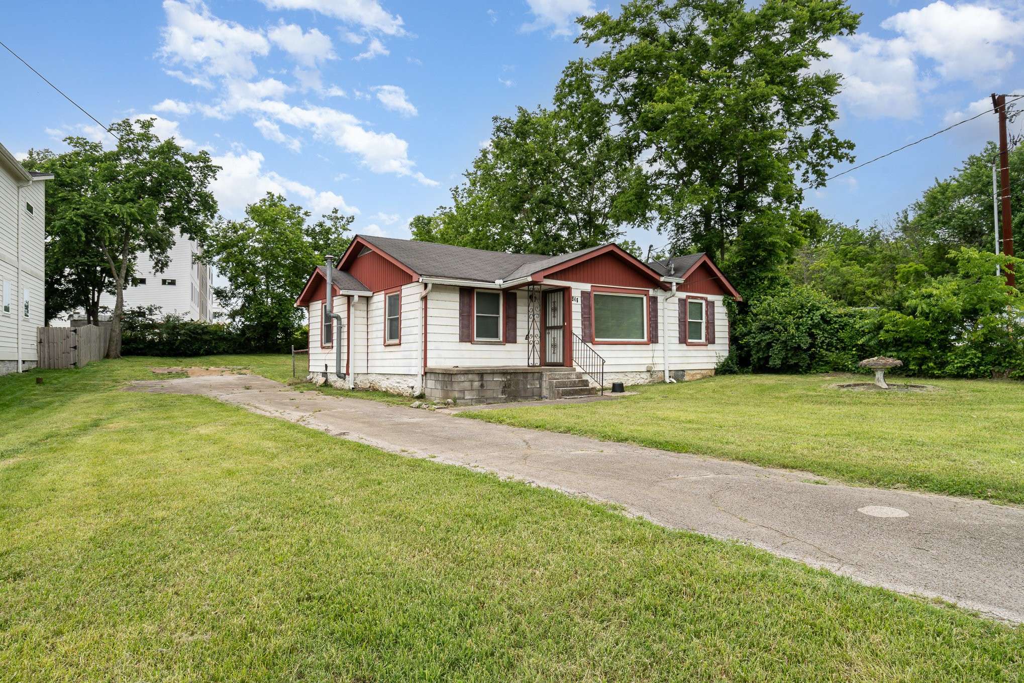 Nashville, TN 37207,946 Youngs Ln