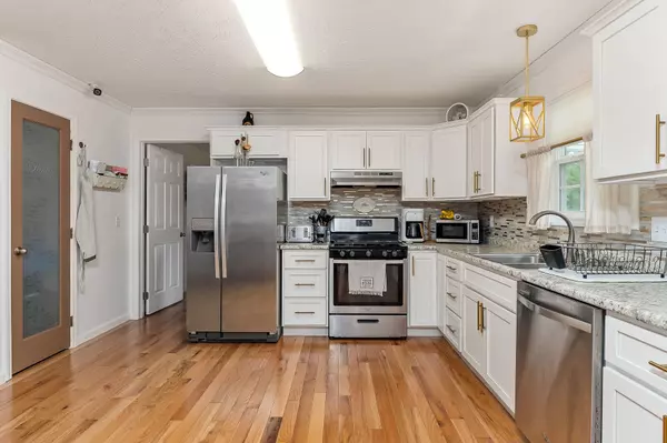 Sparta, TN 38583,24 Hillcrest Dr