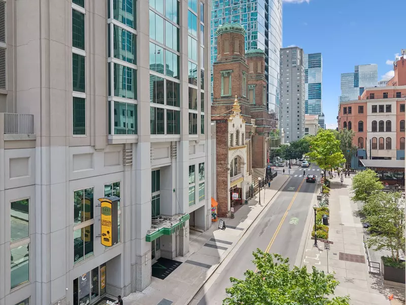 415 Church St #2605, Nashville, TN 37219