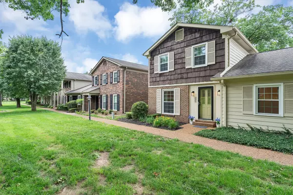 Franklin, TN 37069,134 Boxwood Dr