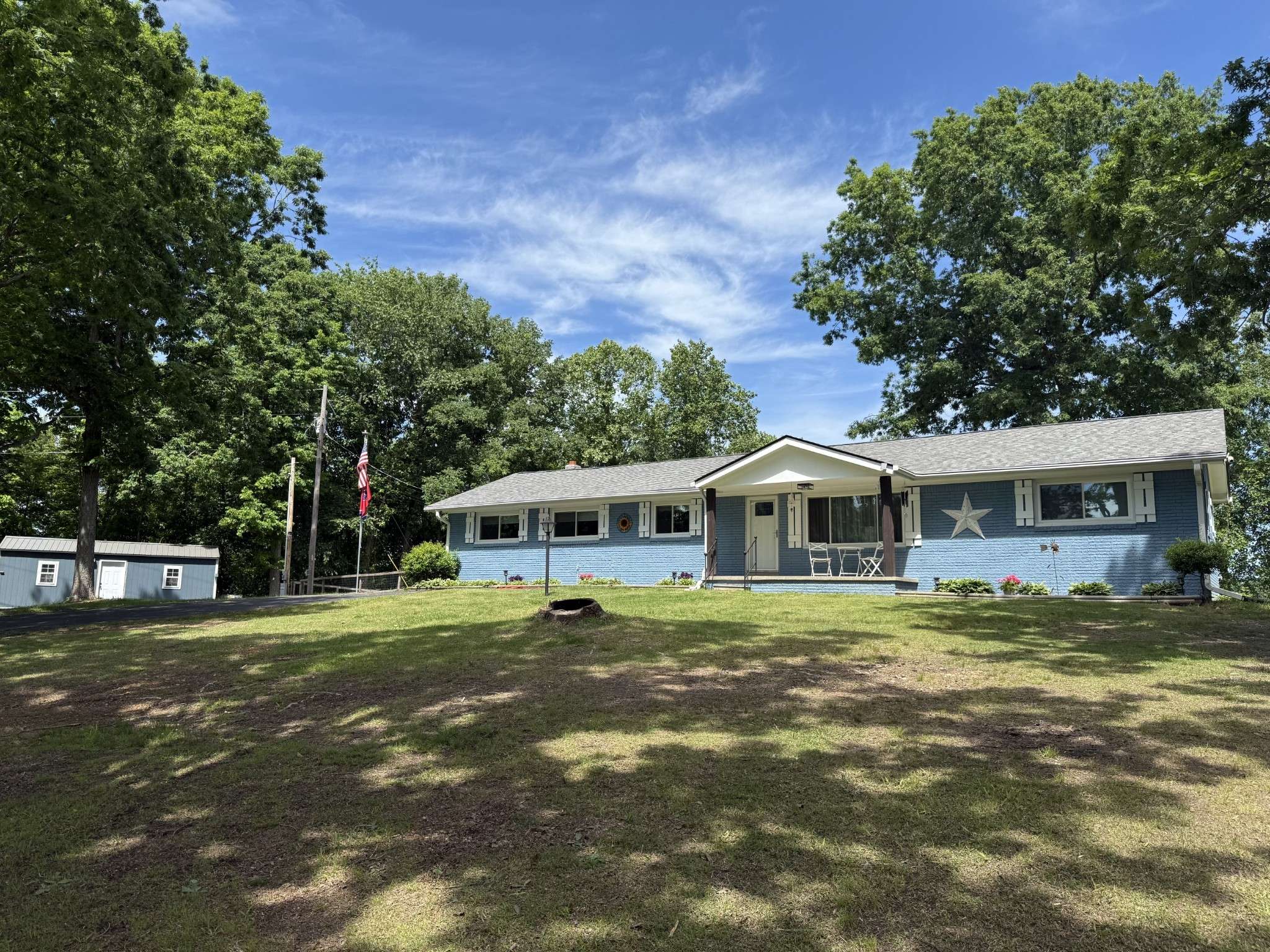 Erin, TN 37061,779 Dogwood Dr