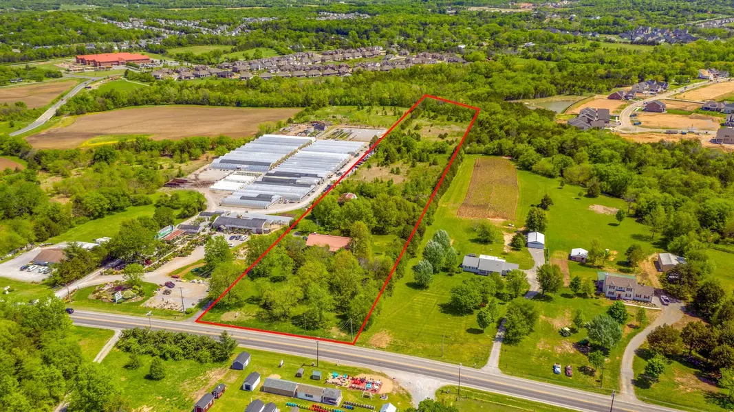 7364 Nolensville Rd, Nolensville, TN 37135